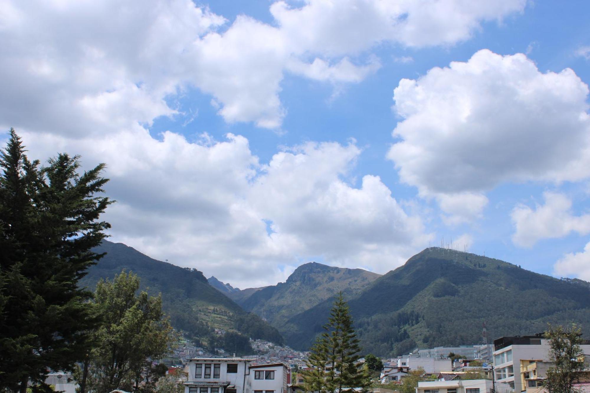 Casa De Tulia Apartment Quito Ngoại thất bức ảnh