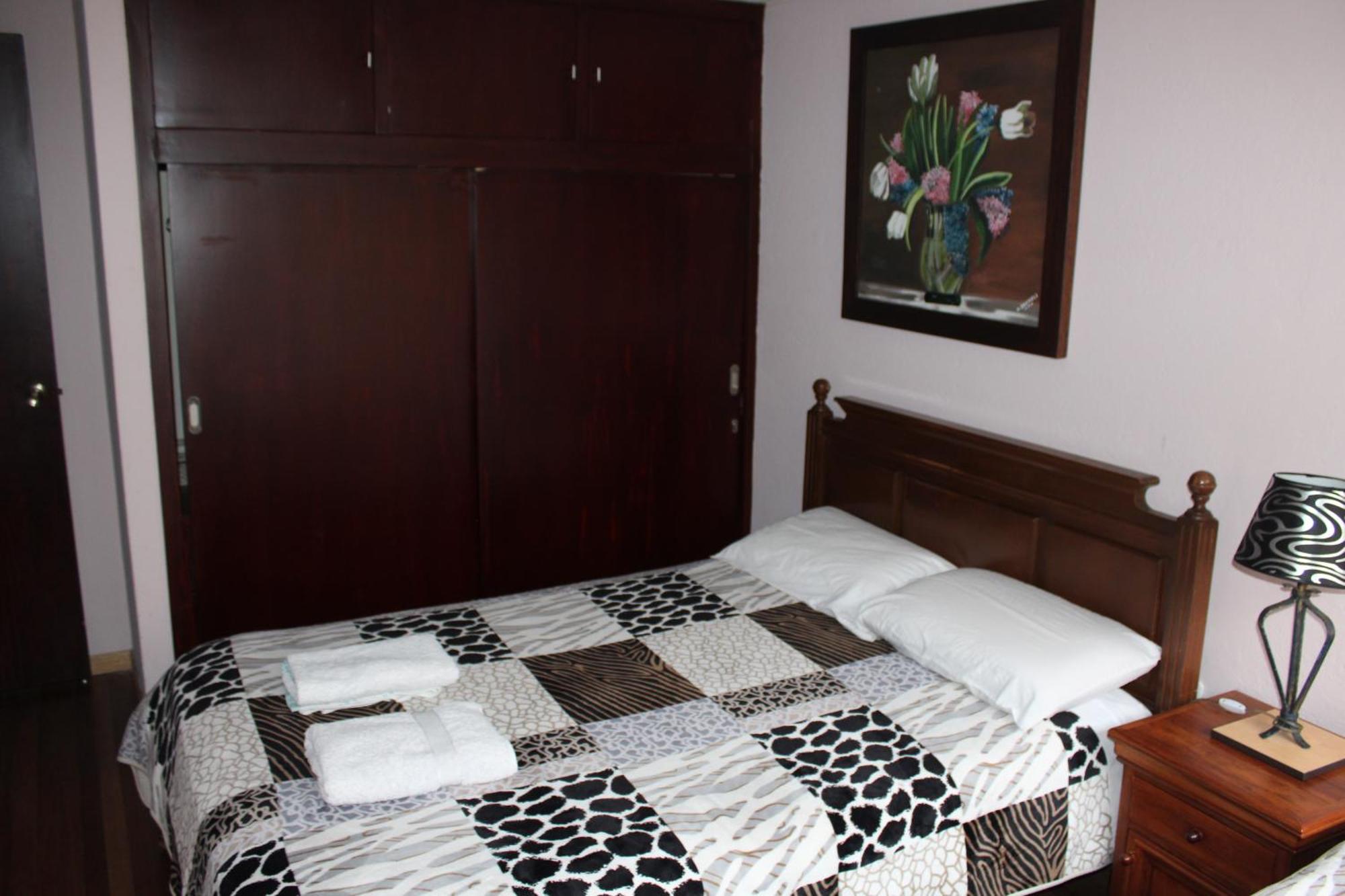 Casa De Tulia Apartment Quito Ngoại thất bức ảnh